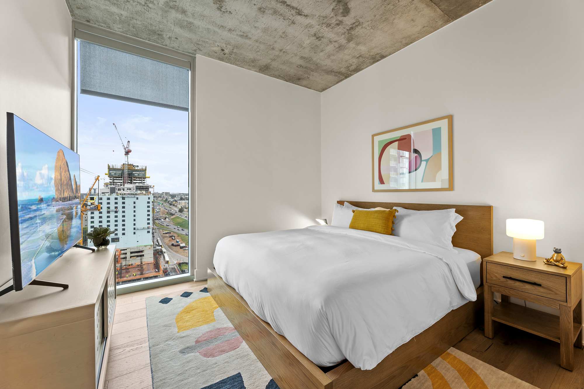 Condo 1804 — photo 3